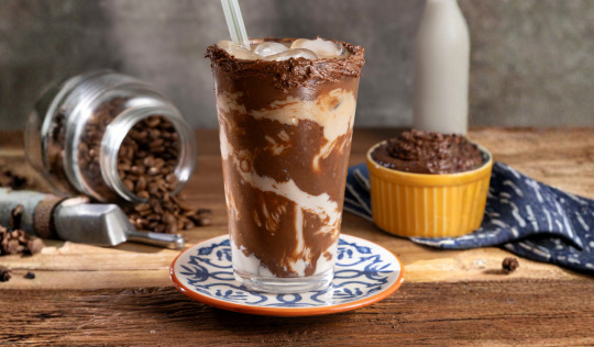 Café gelado Ovomaltine® Creme Crocante